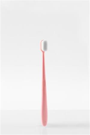 KUMPAN Zubní kartáček s mikrovláknem - růžový